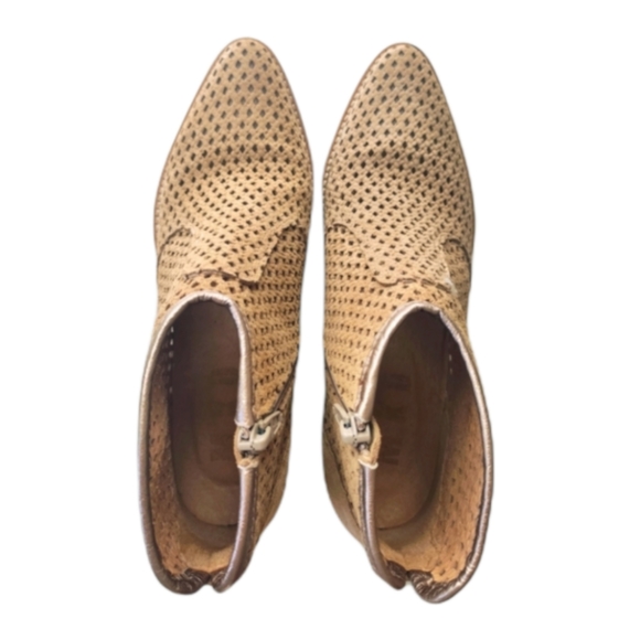 Brown ankle booties - Picture 2 of 16